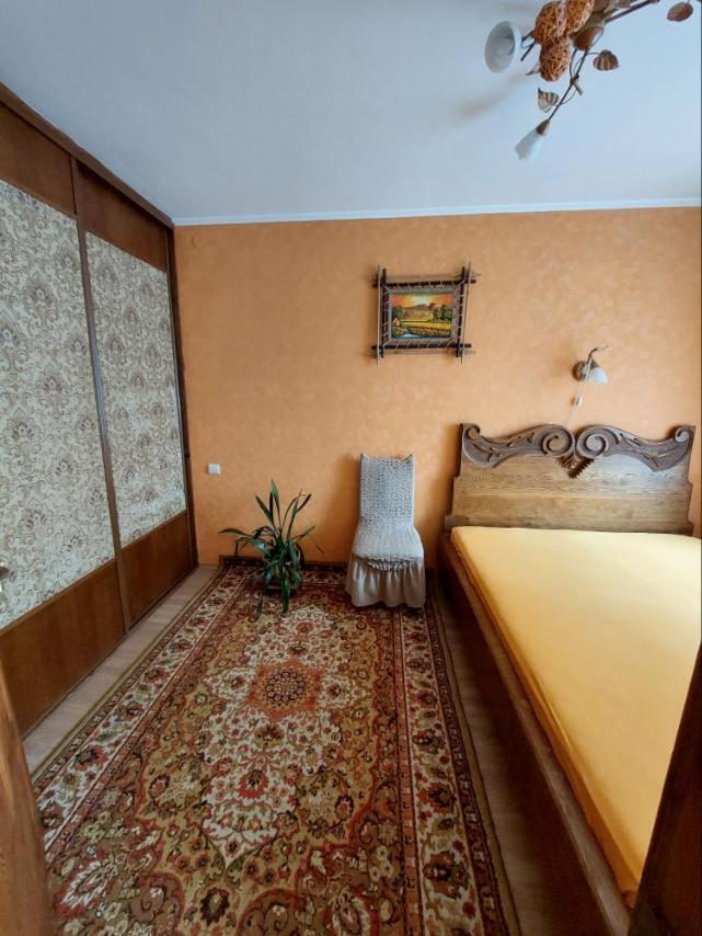 Apartment On Voli Avenue 21 Lutsʼk Esterno foto