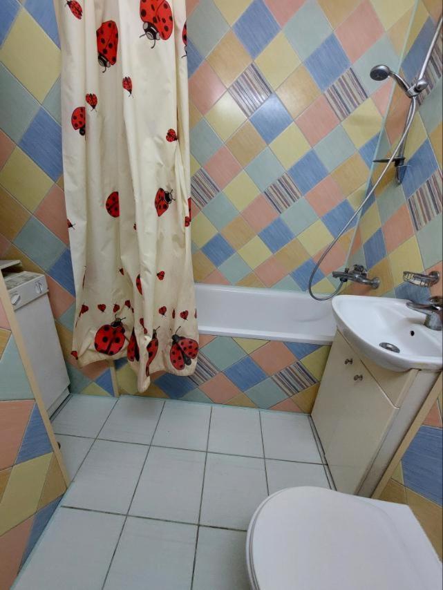 Apartment On Voli Avenue 21 Lutsʼk Esterno foto